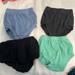 Set of 4 bloomers